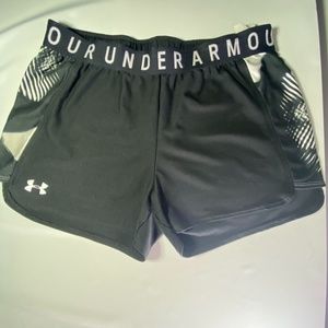 Under Armour Medium Woman Shorts